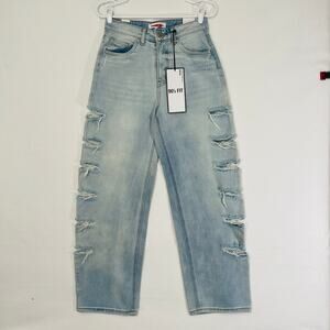 Almost Famous Baggy Jeans Women Size 5 Light Wash Holes Ripped Distress